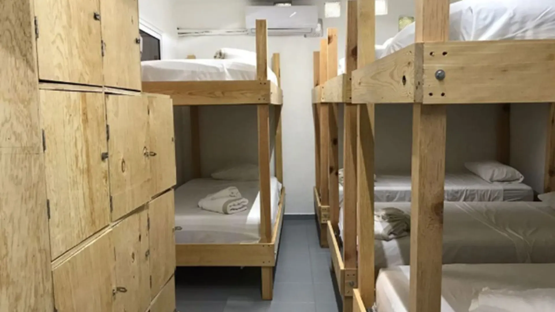Hostels On The Road بلايا ديل كارمن